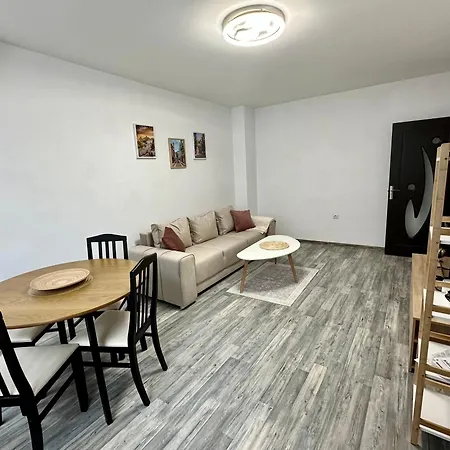 Tvs Apartment-city Centre Lägenhet Plovdiv